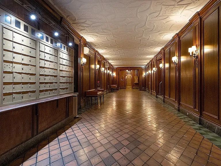 275 Central Park W #13E — Photo 28
