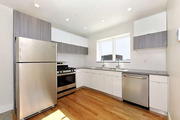 Rented by Urban Pads | media 52