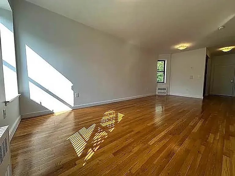 1411 Amsterdam Ave #3B — Photo 9