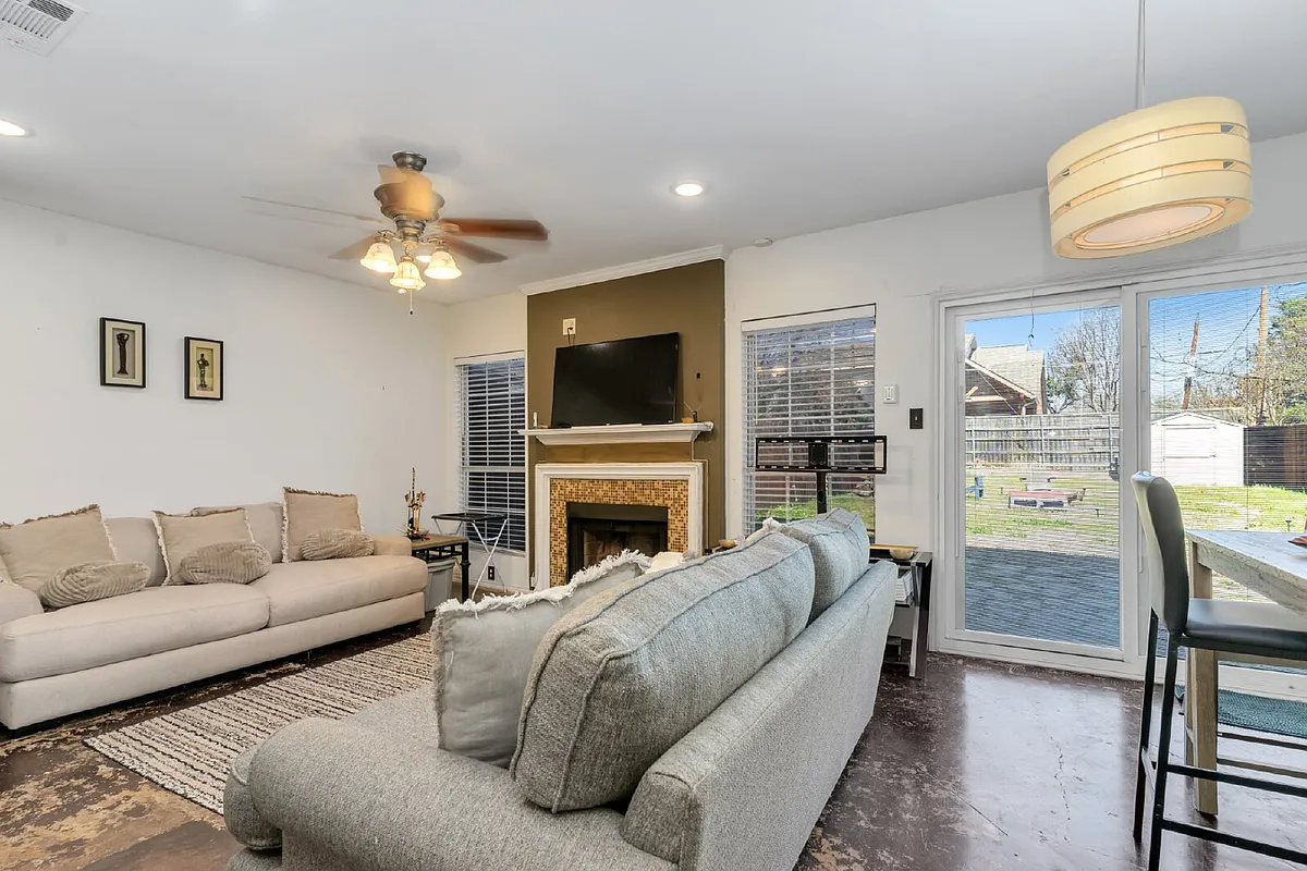 Building Photo - 1507 Maybrook Ct