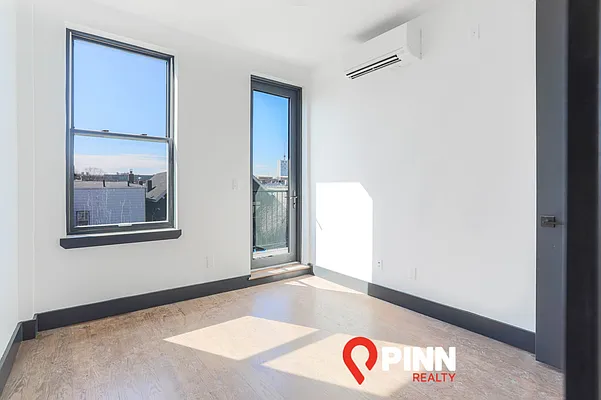 Rented by Pinn Realty | media 23