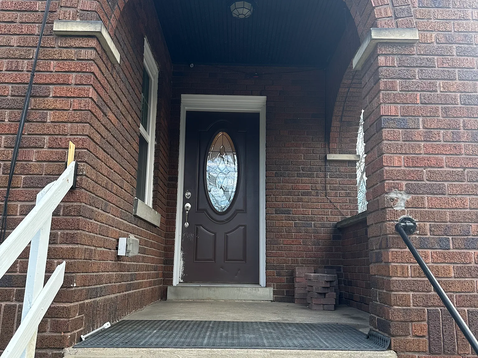 4 bed, 2.5 bath, 1684 sqft, $750 — Photo 2