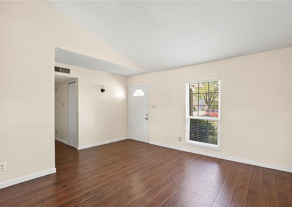 1st image of 5625 Painter St