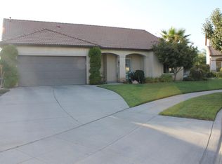 3037 N Millard Ave, Fresno, CA 93727