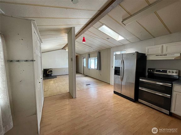 5th image of 17410 87th Avenue SE #13