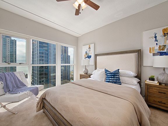 3rd image of 1240 India St Unit 1907