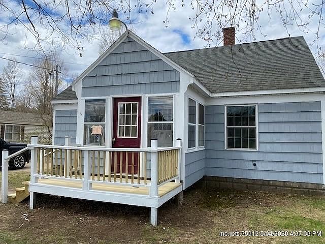 1st image of 965 Main St
