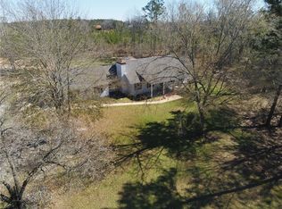 8 Thomas Rd #ES, Salem, AL 36874