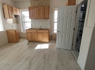 1481 5th Ave APT 2, Troy, NY 12180