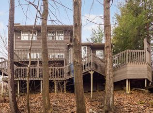 220 Pinehurst Dr, Granville, OH 43023