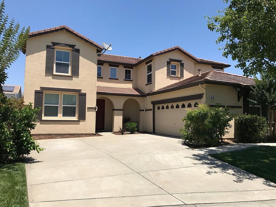 2nd image of 2410 Sandpiper Ln