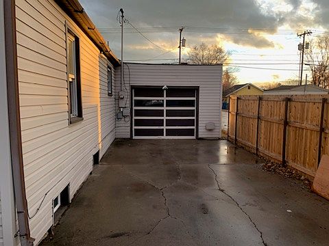 4th image of 1933 S 14th St W