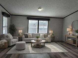 37 Highridge Pkwy #104, Hamburg, NY 14075