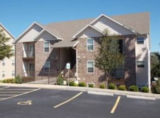 134 Vixen Cir APT D, Branson, MO 65616