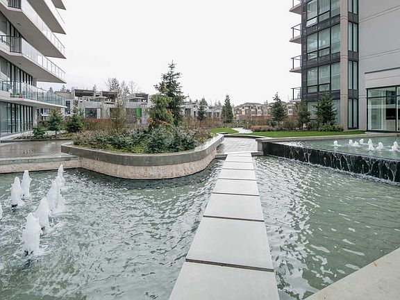 3rd image of 5628 Birney Ave #501