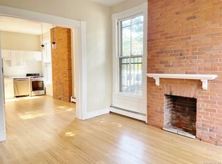 30 Lyon St APT 1, New Haven, CT 06511