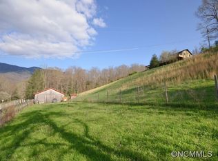 2659 White Oak Rd, Burnsville, NC 28714