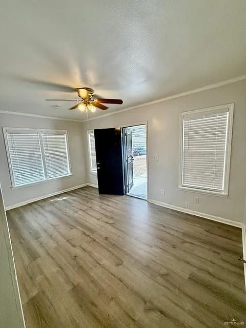 2 bed, 1.0 bath, 1068 sqft, $800 — Photo 3