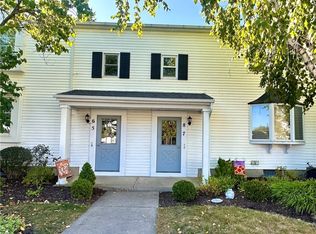 4745 Chestnut Ridge Rd APT 8, Buffalo, NY 14228