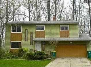 6806 Glencairn Ct, Mentor, OH 44060
