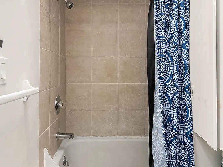 5444 Kirkwood Pl N #1 — Photo 16
