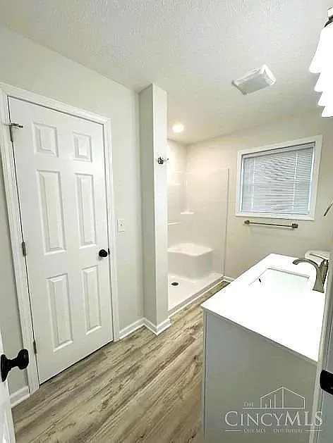 132 Halliday Way — Photo 4