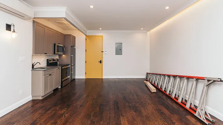 Rented by Nooklyn NYC LLC | media 1