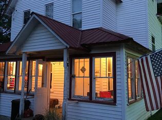 201 Aurora Ave, Terra Alta, WV 26764