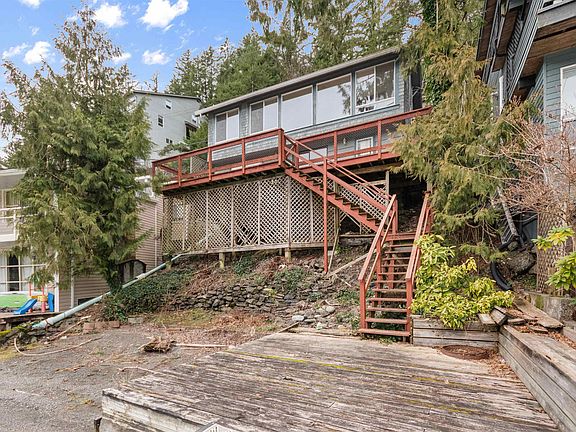 3rd image of 36 Lakeshore Dr