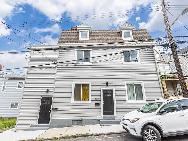 07 - 807 Eureka — Photo 13