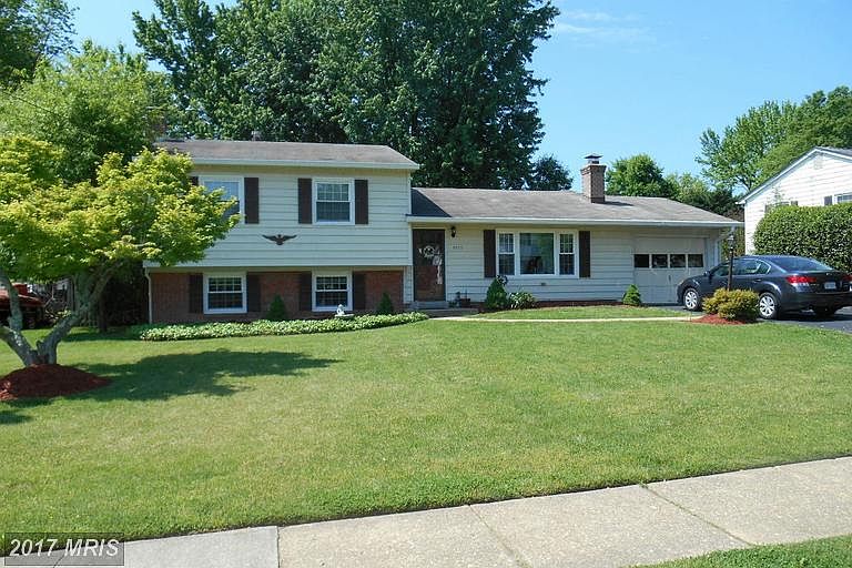 1st image of 5703 Helmsdale Ln