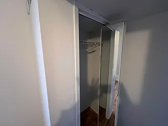 Rented by KNOCKKNOCK LLC