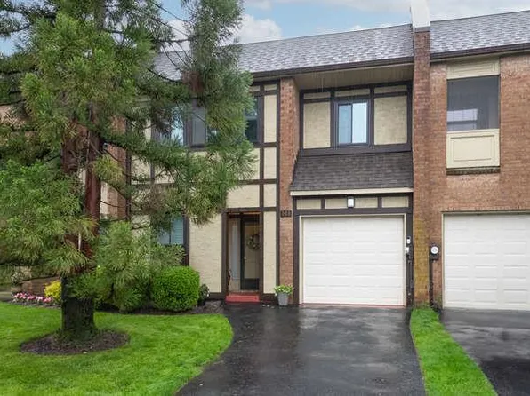 141 Southgate Drive, Massapequa Park, NY 11762