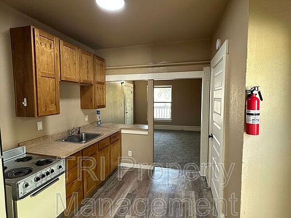 5th image of 1221 10th St APT 1