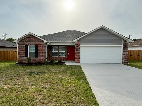 102 Magnolia Ct, Jacksonville, AR 72076