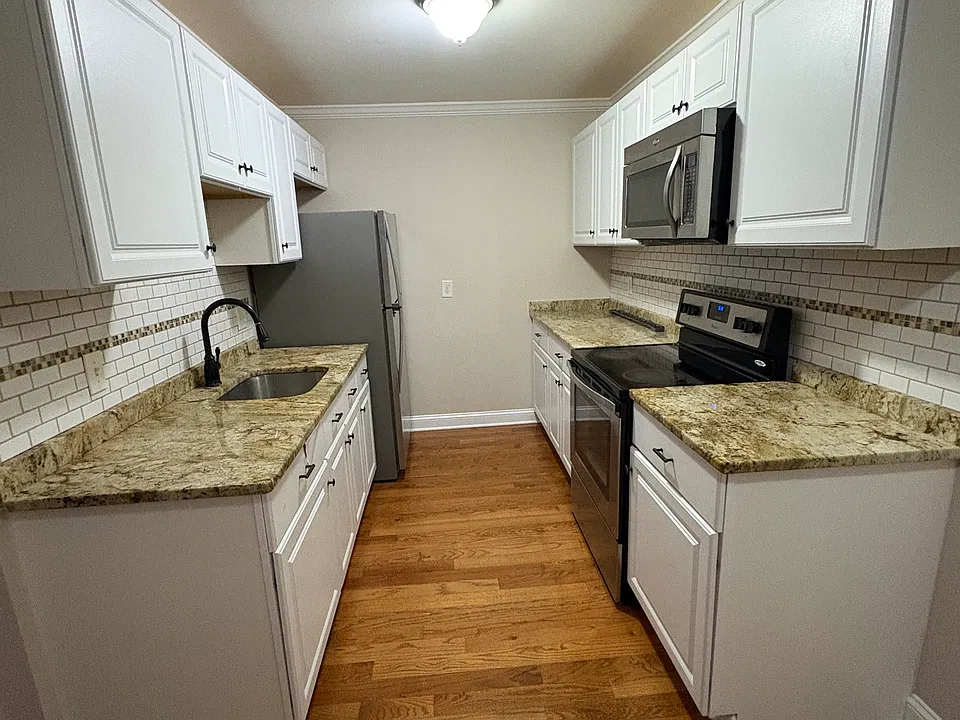 51-61 Wildman St #A212