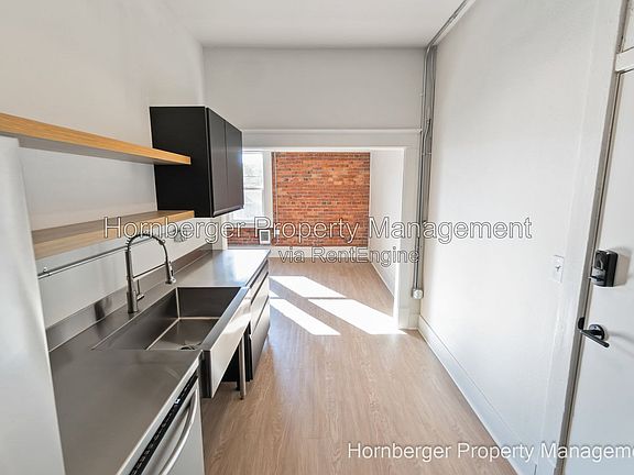 5th image of 7 S Pittsburg St #6