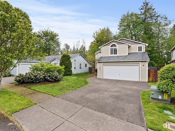 3rd image of 5465 Trosper Lake Street SW