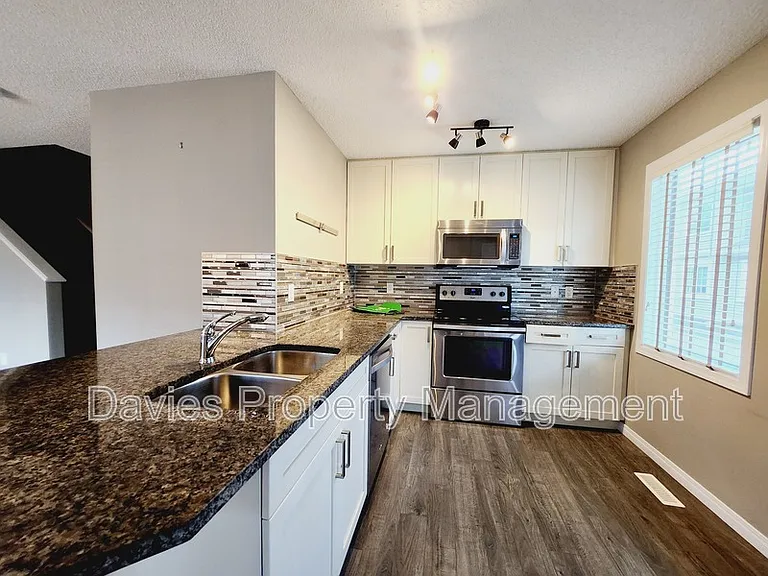 1140 Chappelle Blvd SW #62 — Photo 2