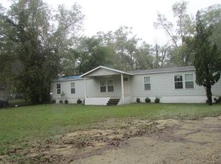 514 E 7th St, Ocilla, GA 31774