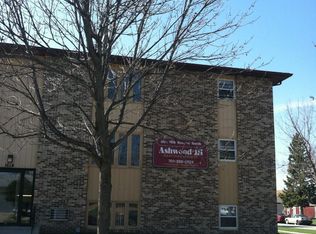 1614 11th Ave N APT 4, Fargo, ND 58102