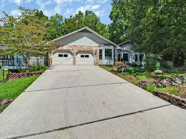 143 Sugarbush Cir, Crossville, TN 38558