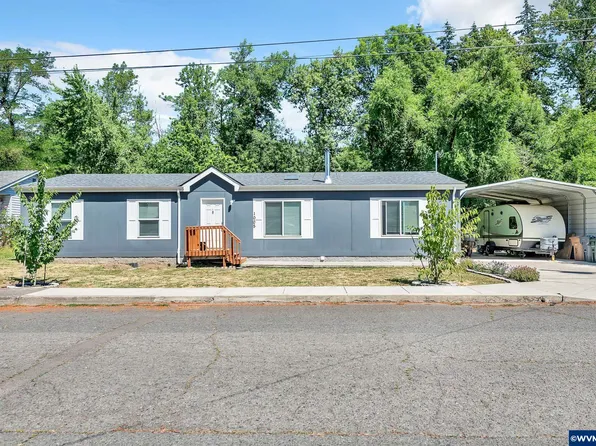 1005 23rd Ave, Sweet Home, OR 97386
