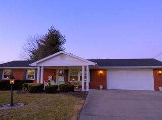 989 Shelia Ln, Mt Sterling, KY 40353