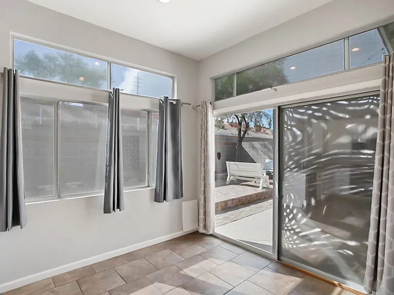10404 Pacific Sageview Ln — Photo 13