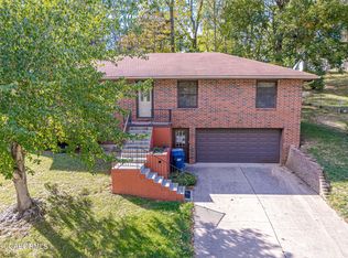 130 Woodridge Dr, Jefferson City, MO 65101