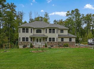 5046 Custard Rd, Stroudsburg, PA 18360