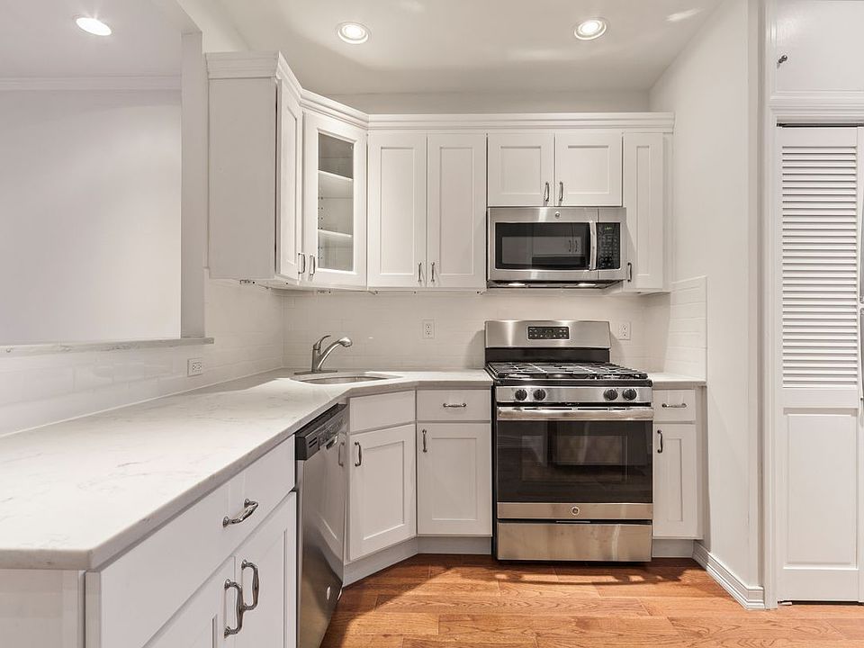 1st image of 573 6th St APT 14