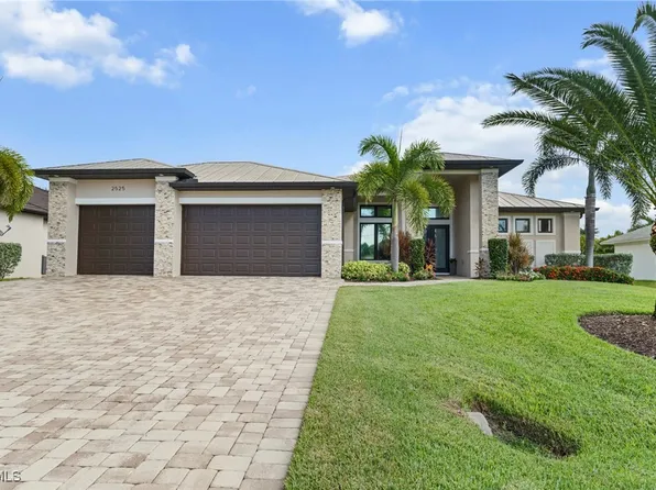 2525 SW 27th Place Cpe, Coral, FL 33914