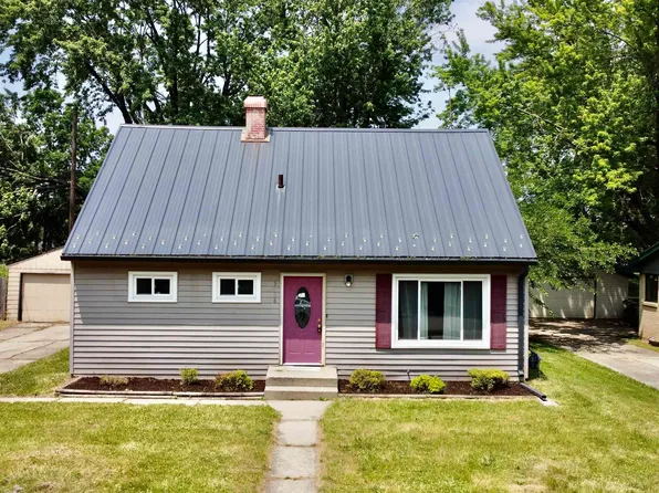 5028 Carol Ct, Rockford, IL 61108